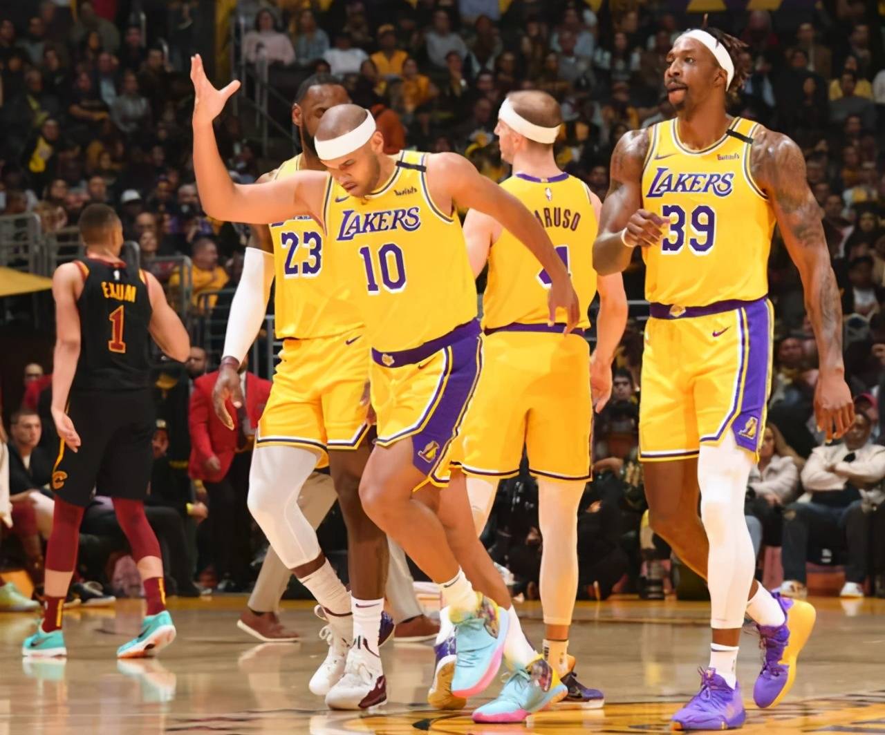 包含英格兰客场战胜蒙特内哥罗,卫冕希望大增的词条 包含英格兰客场战胜蒙特内哥罗,卫冕希望大增的词条